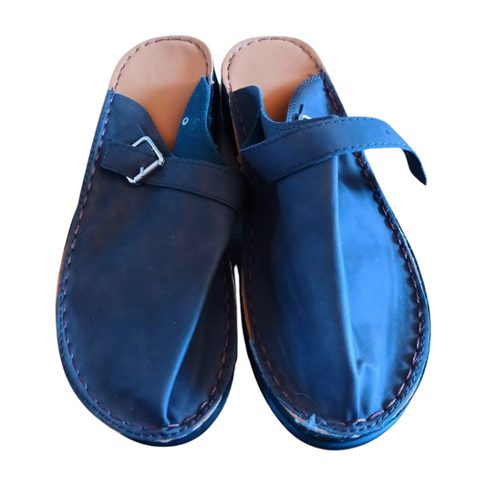 Brand New Slip On Sandals Clogs Approx Size 8