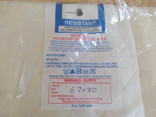 Cot/basinet mattress