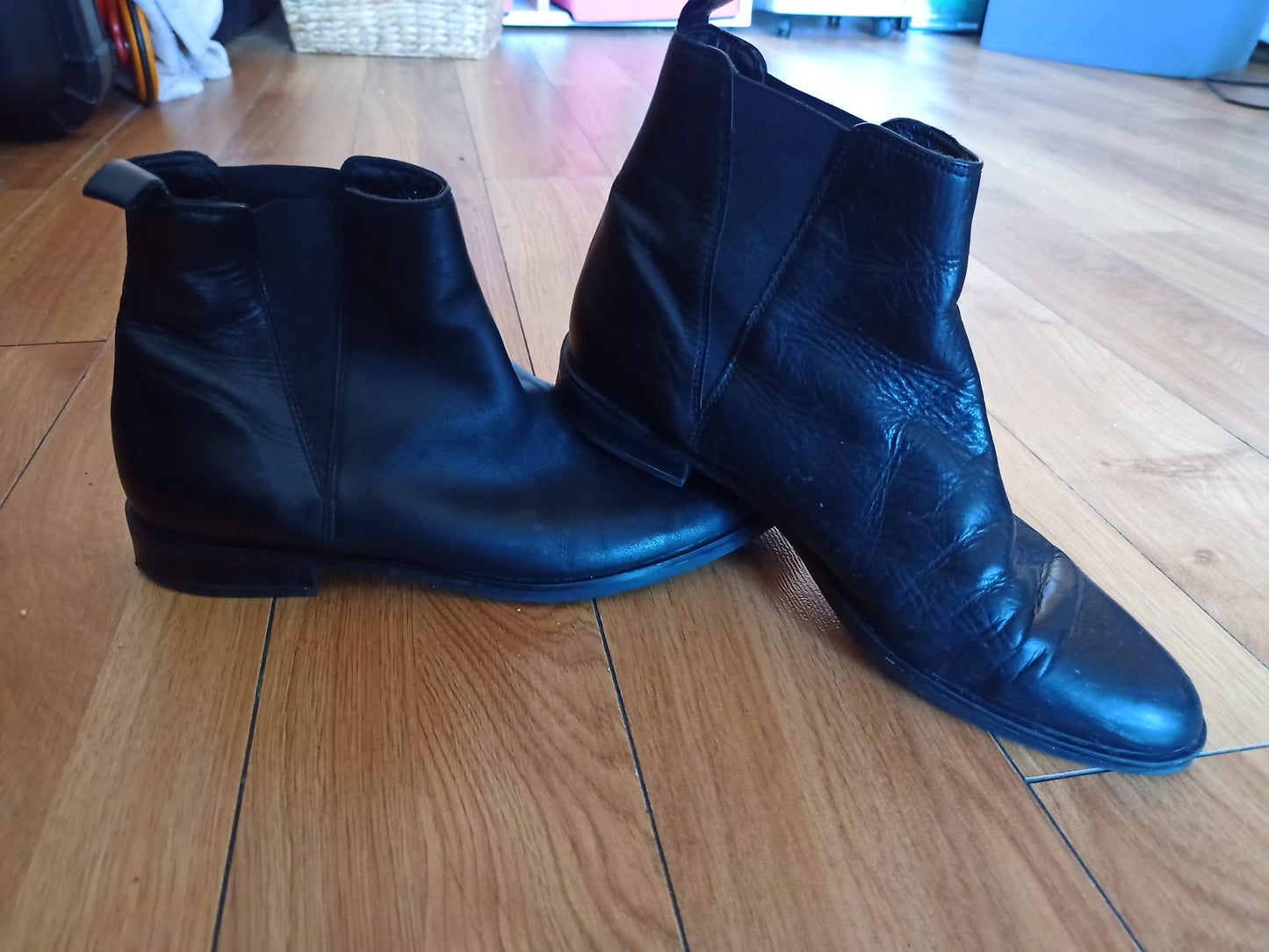 Dunnes Leather Chelsea Boots Black Size 41