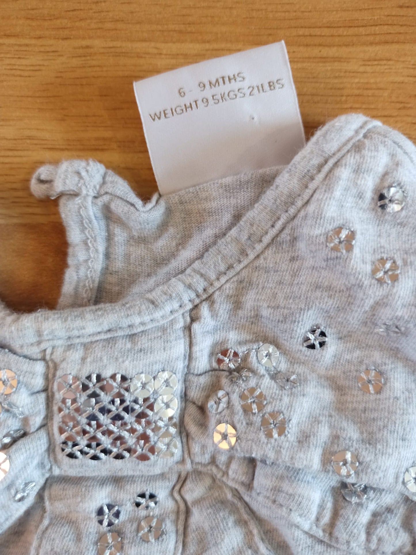 Next T-shirt 6-9 months