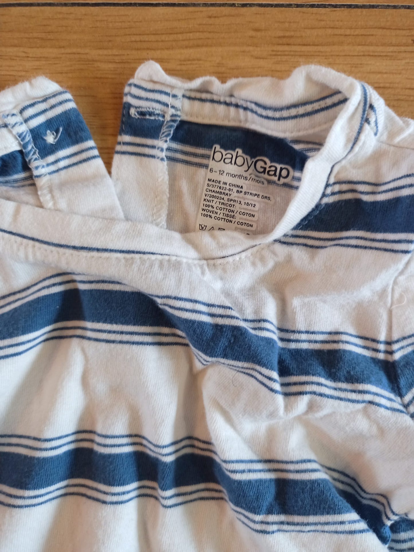 BabyGap Dress Age 6-12 months