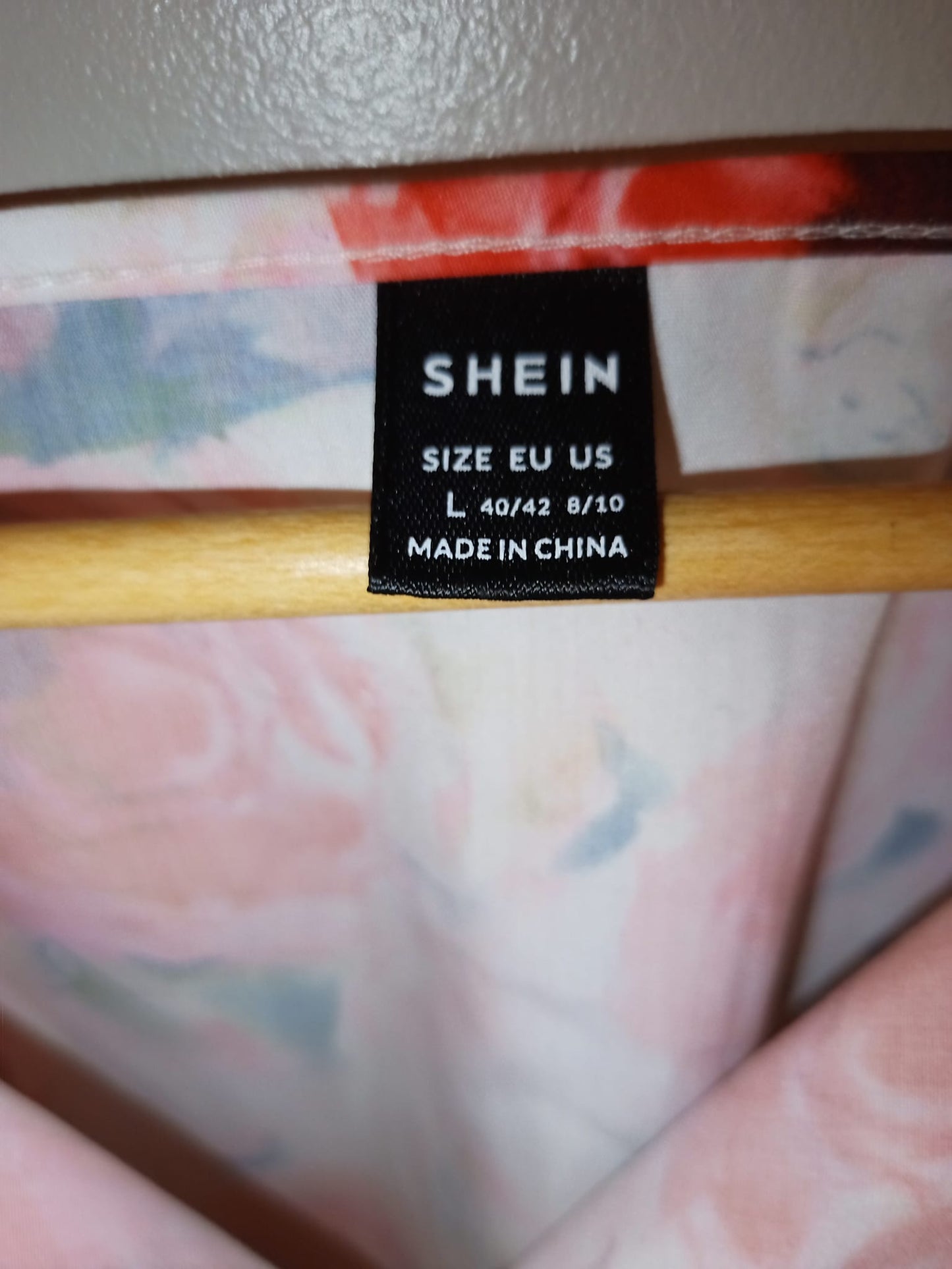 Shein Top Size L
