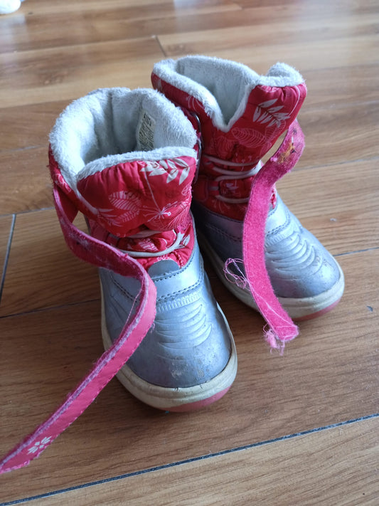 Lupilu Snow Boots Size 9
