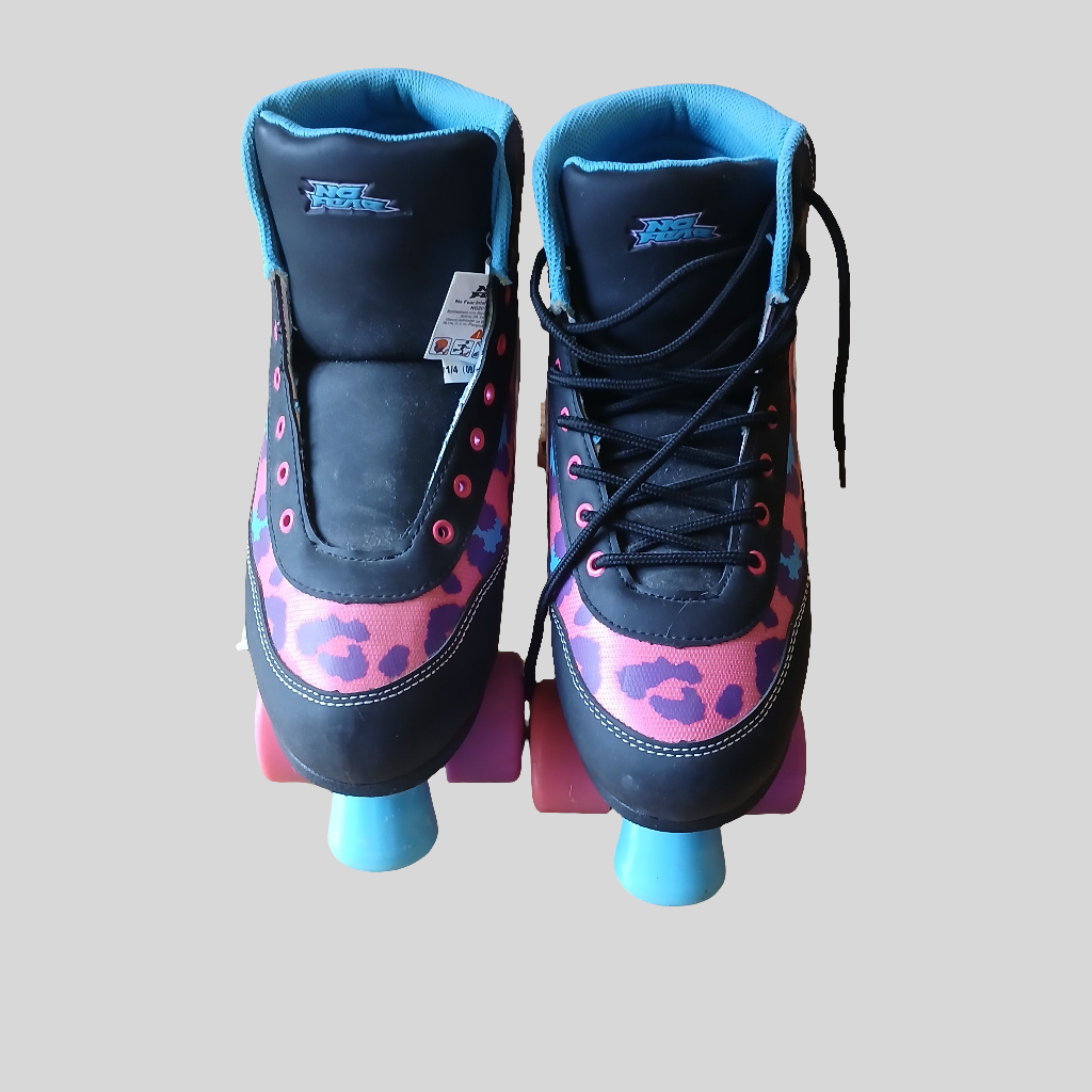 No Fear Adult Roller Skates Size 7