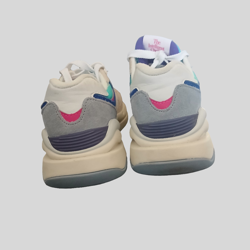 New Balance 57/40 Astral Glow Size 6/7