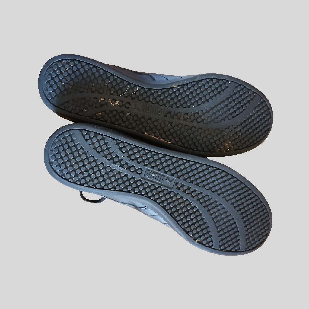 Puma Smash Black Runners Trainers Size 7