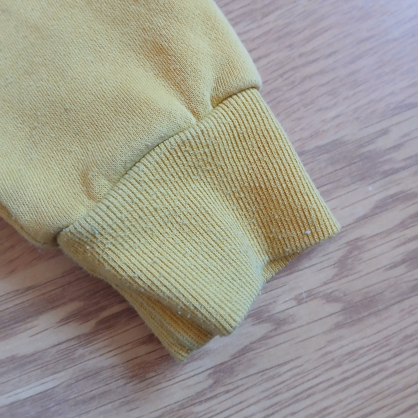 Dunnes Yellow California Jumper Age 10-11