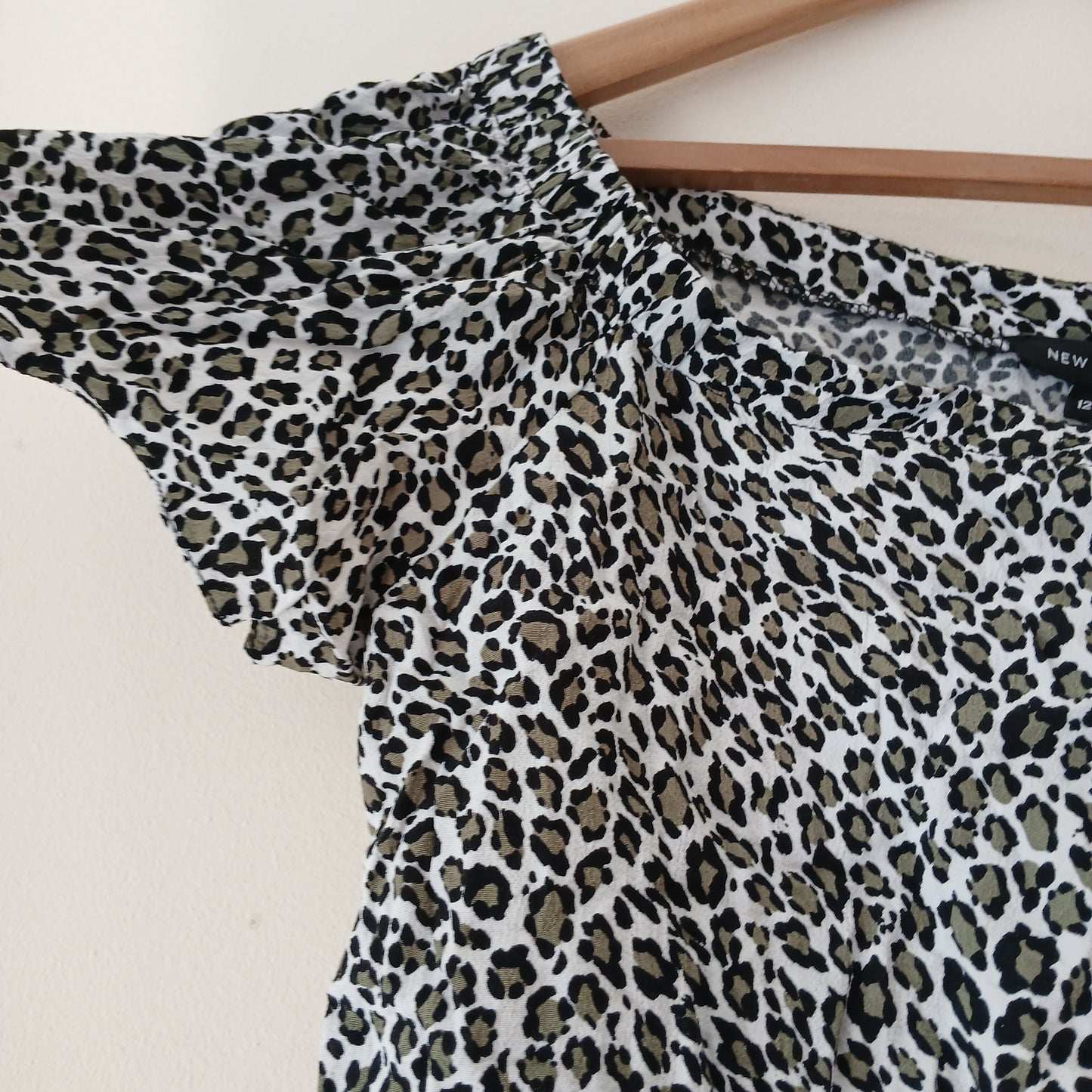 New Look Leopard Print Top Size 12