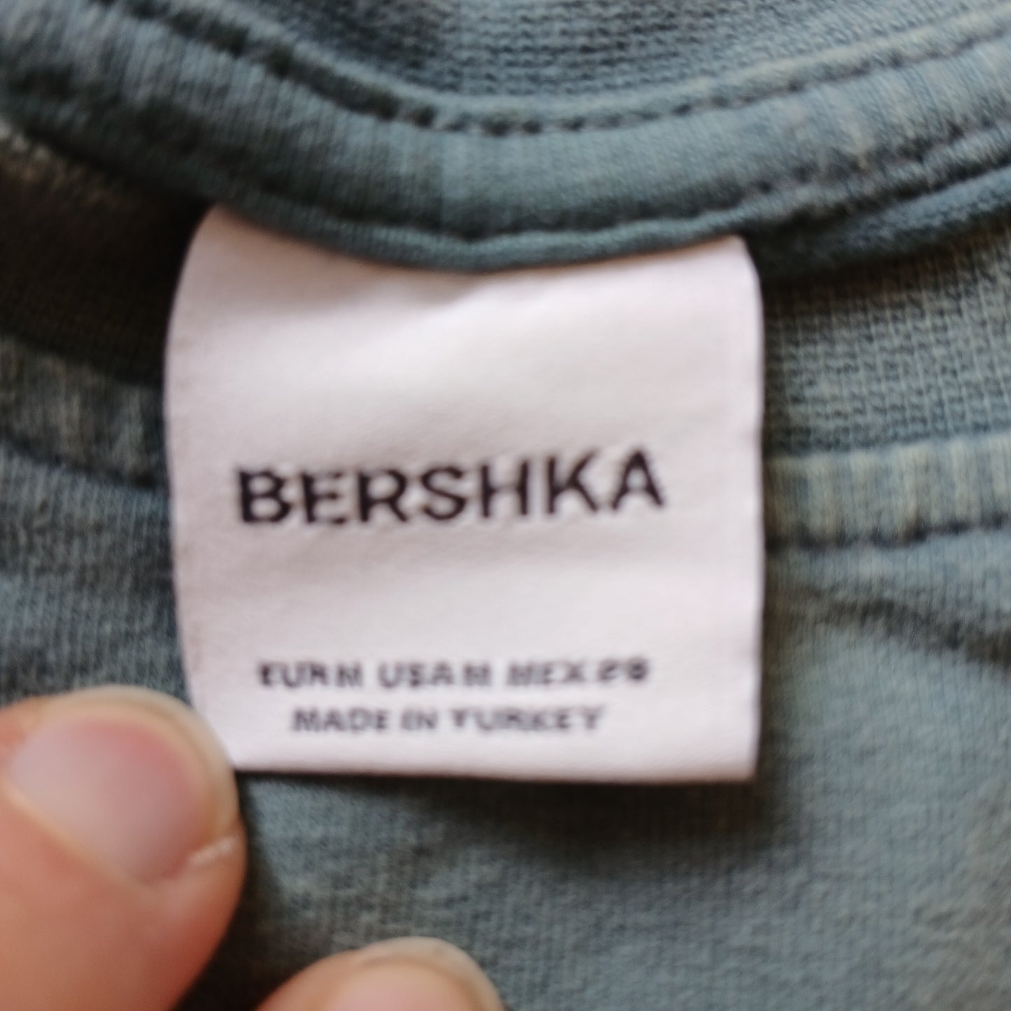Bershka "Osaka" Cropped Top Size M