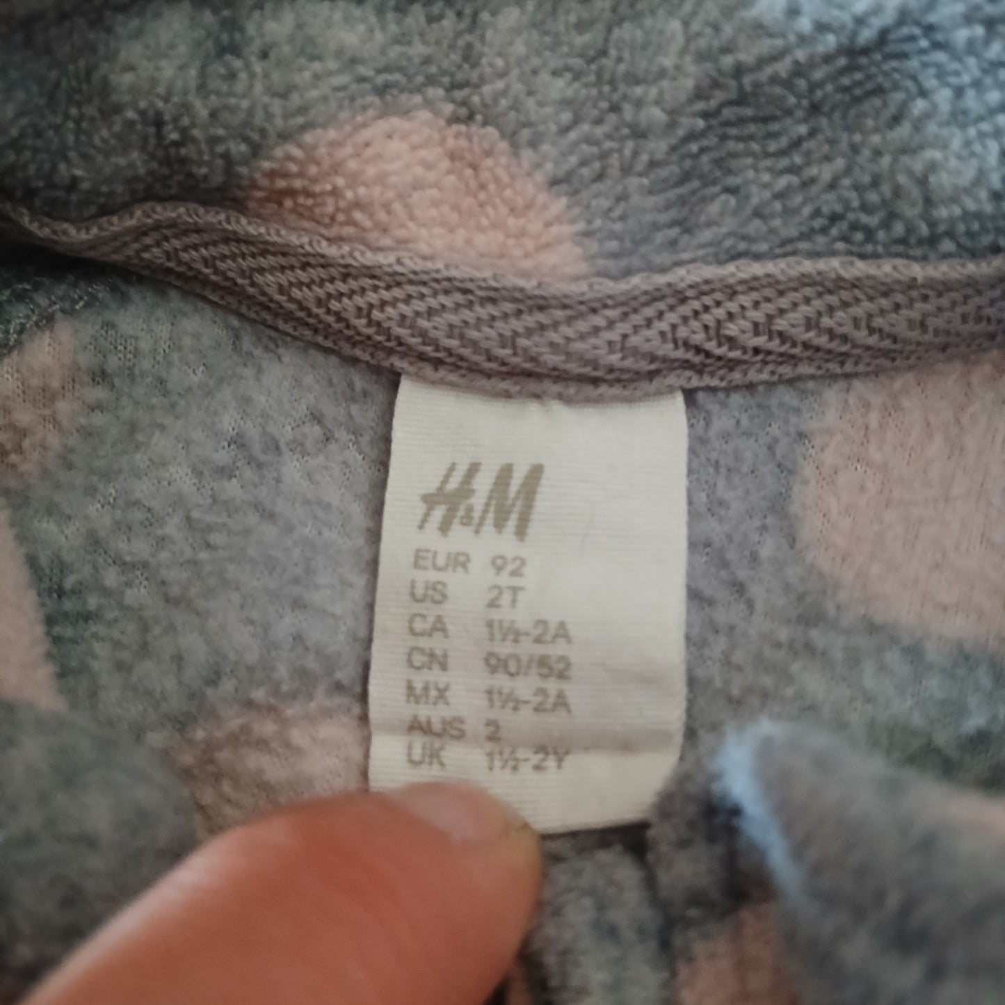 H&M Polka Dot Fleece Age 18-24 months