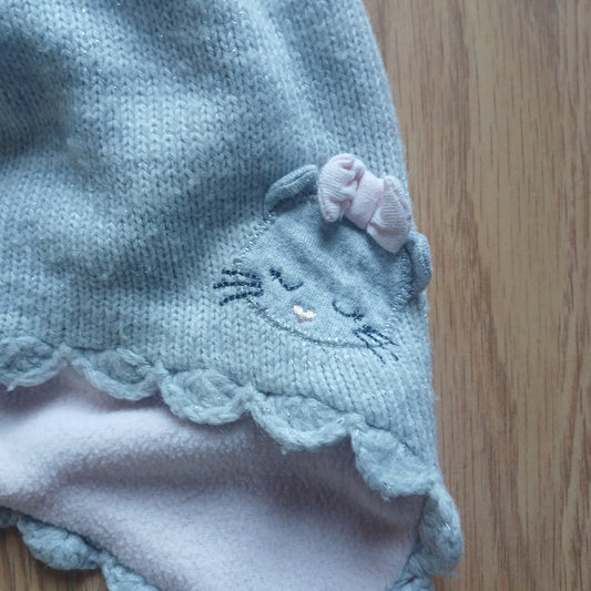 Grey Hat with Cat Approx Age 3-4