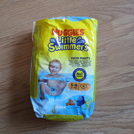 Huggies Little Swimmers Swim Nappies Age 5-6 (12-18kg)