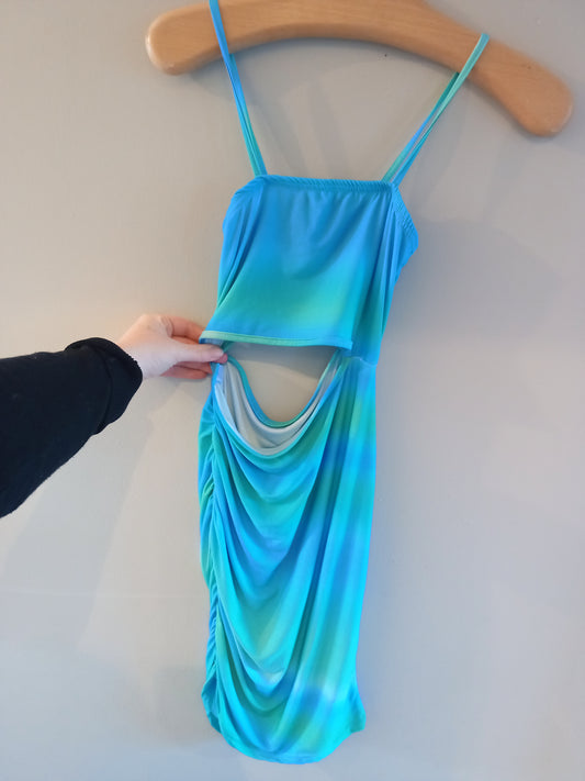 I Saw It First Brand New With Tags Green Blue Ombre Cut-Out Dress Size 8