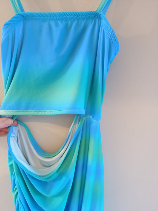 I Saw It First Brand New With Tags Green Blue Ombre Cut-Out Dress Size 8
