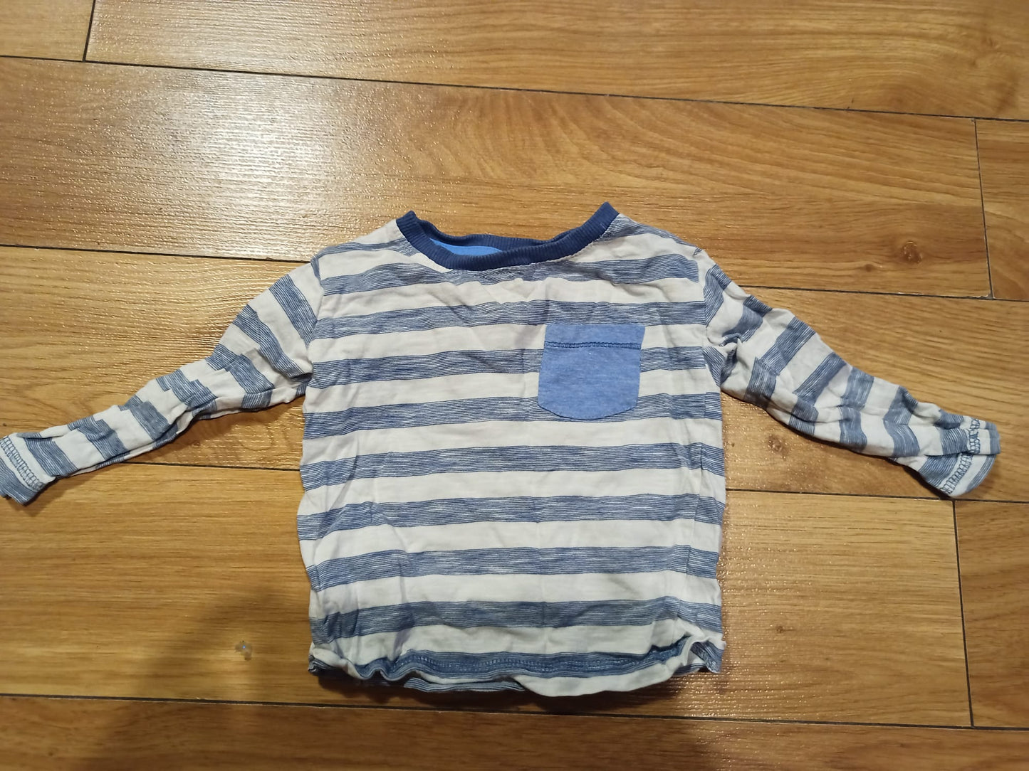 Dunnes Stripy T-Shirt Age 9-12 Months