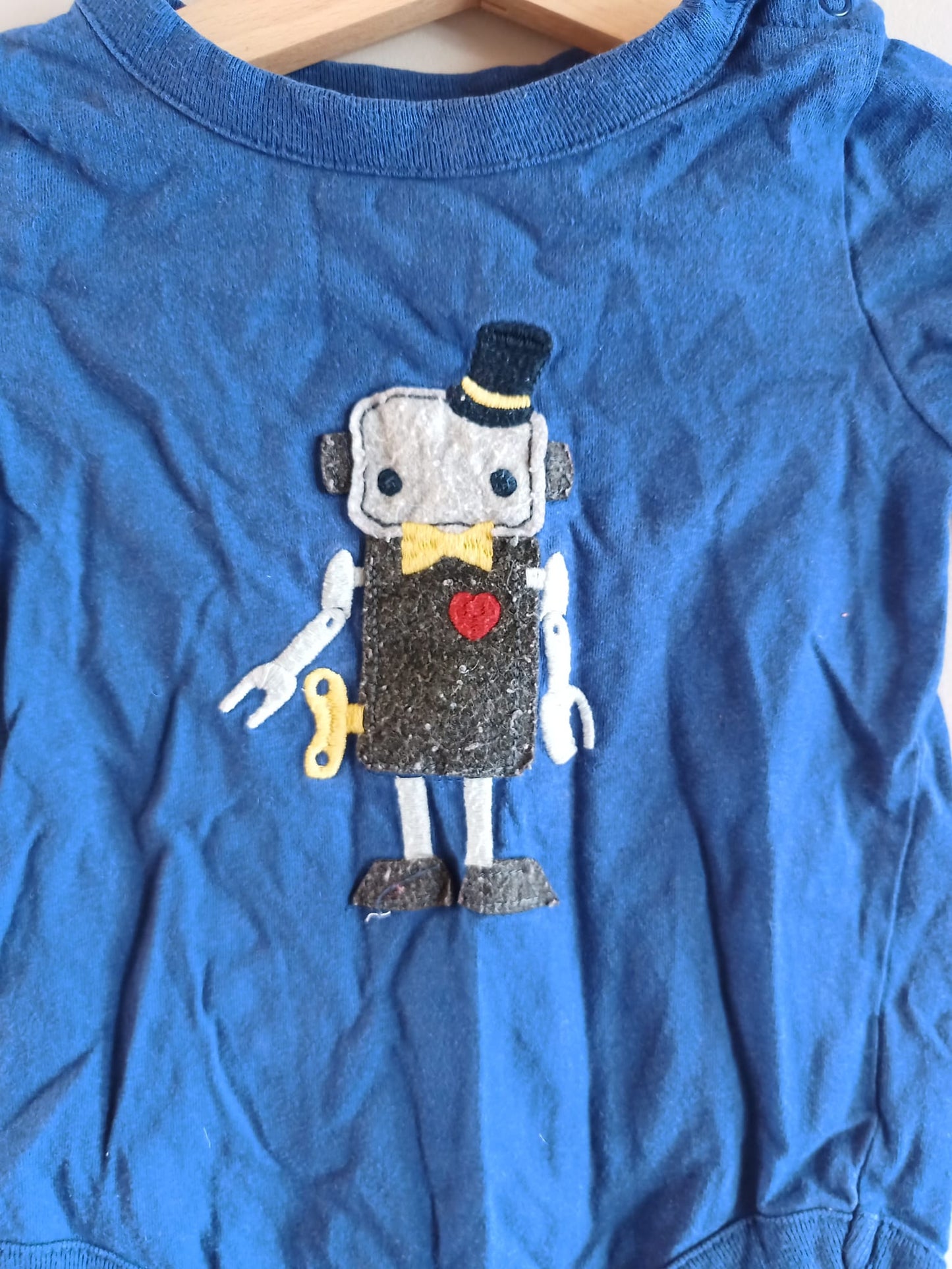 Baby Gap Vest Bodysuit Approx age 9-12 months