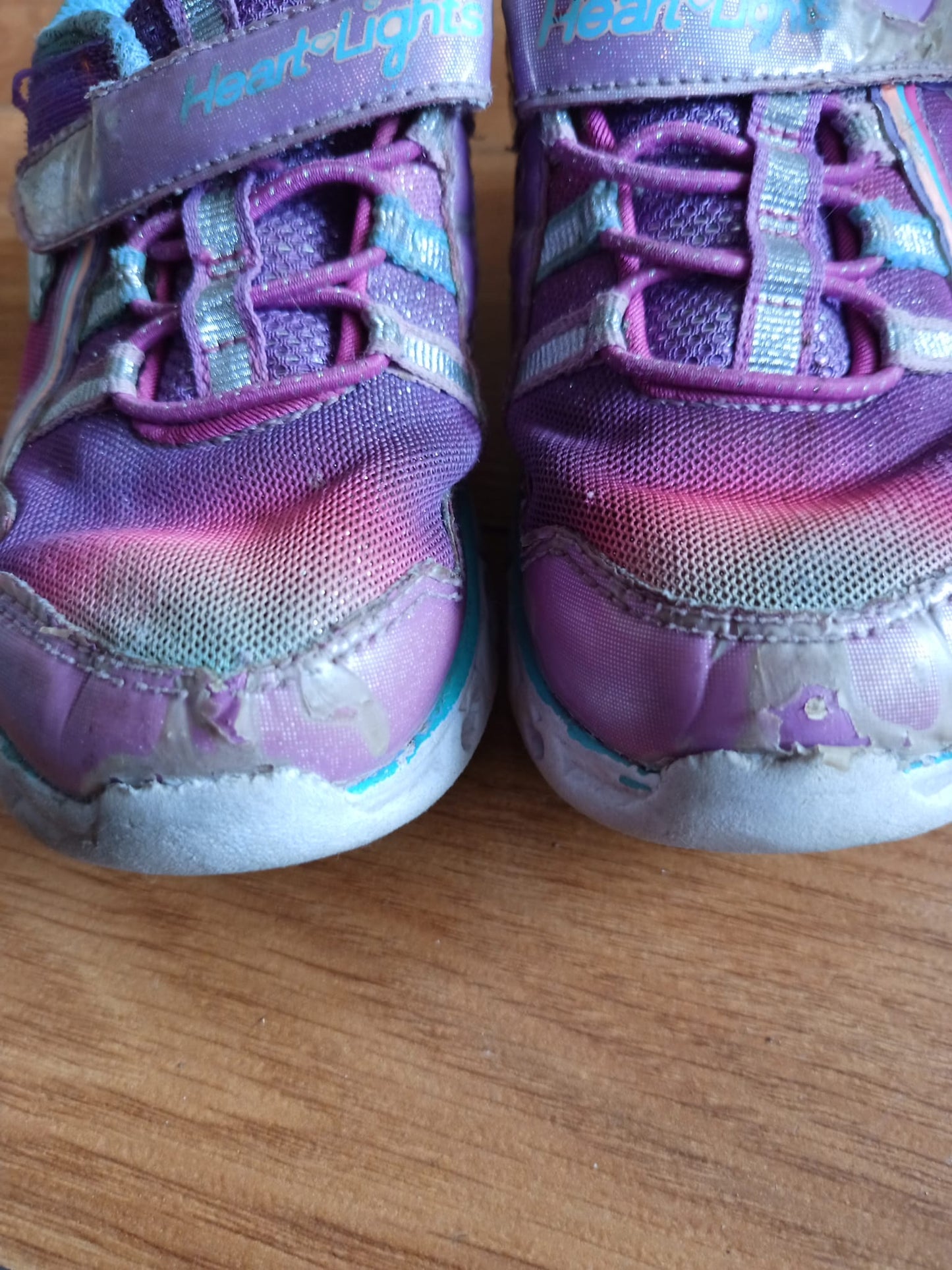 Sketchers Runners Trainers Size 9