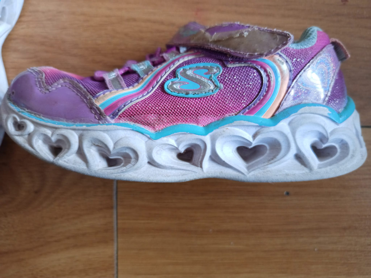 Sketchers Runners Trainers Size 9