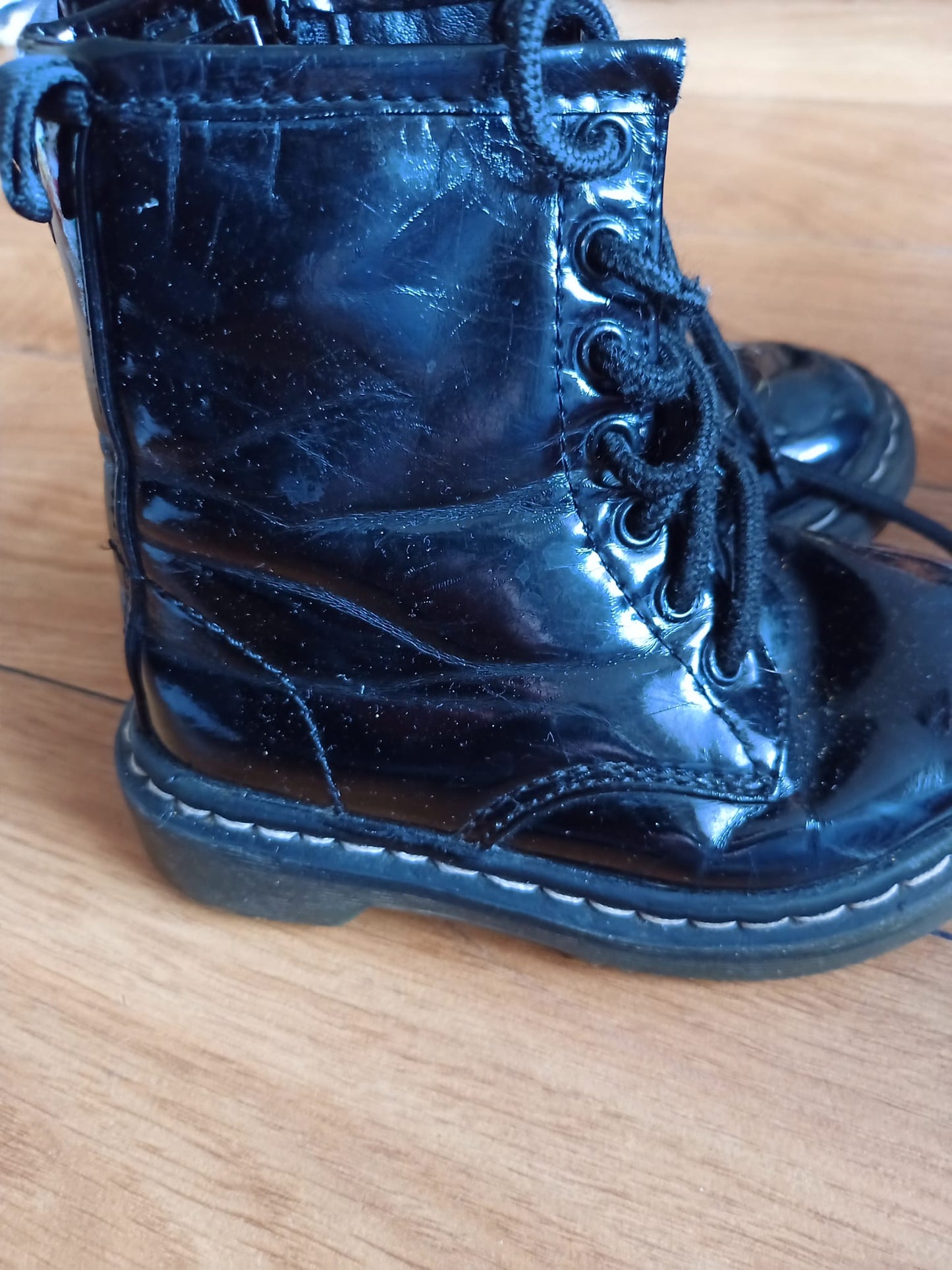 Kids Black Boots Size 8