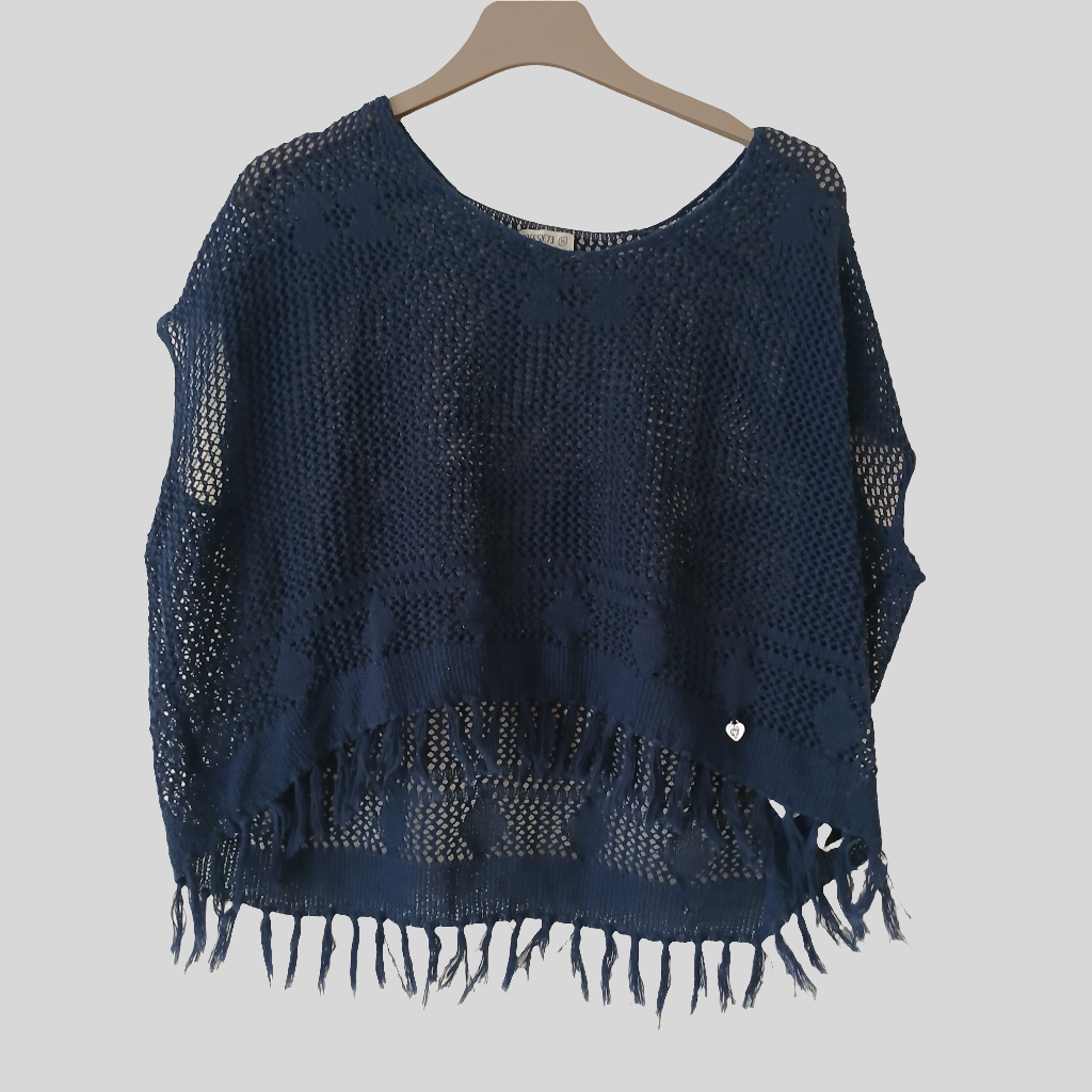 Cropped Fringe Top Size XL
