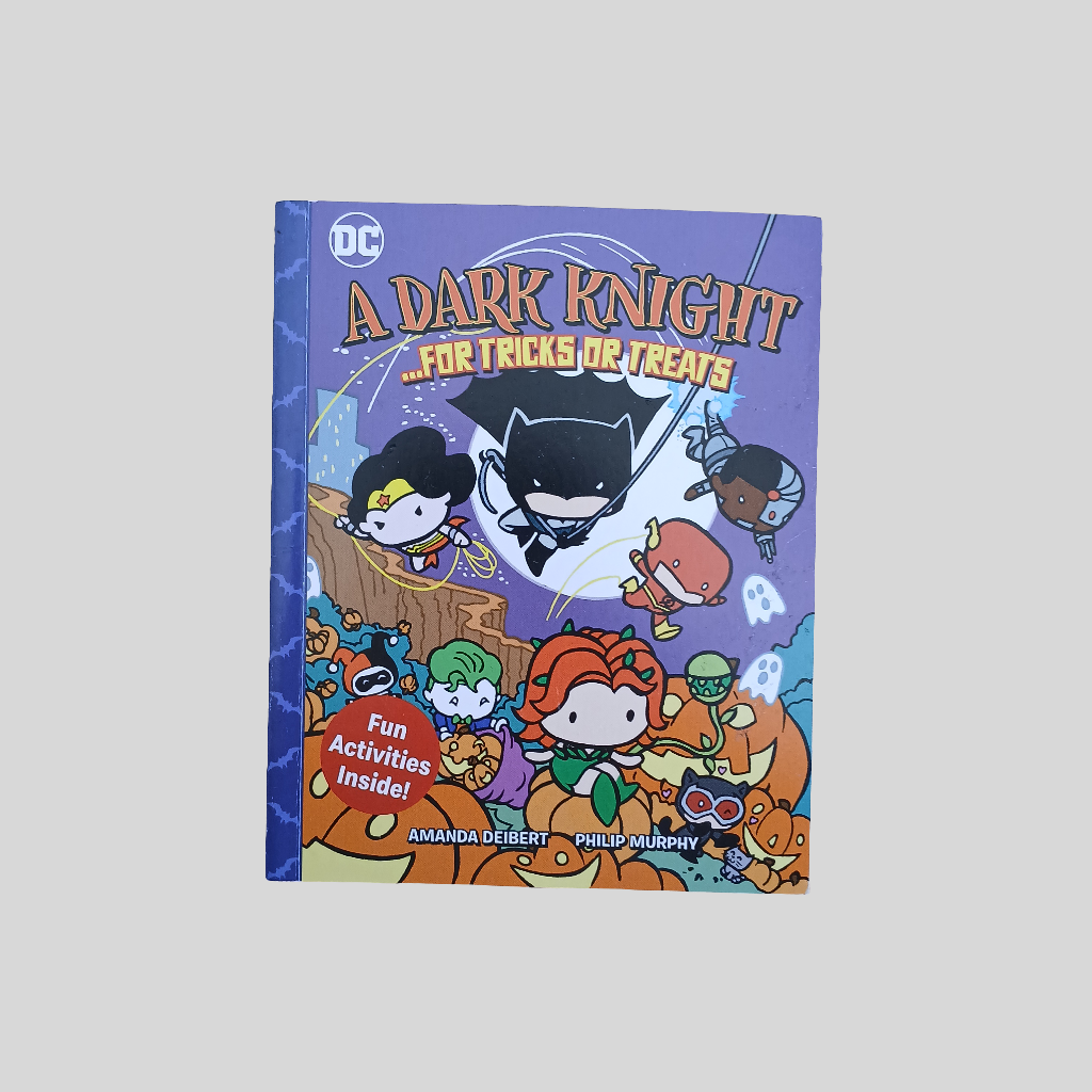 Happy Reader - A Dark Knight