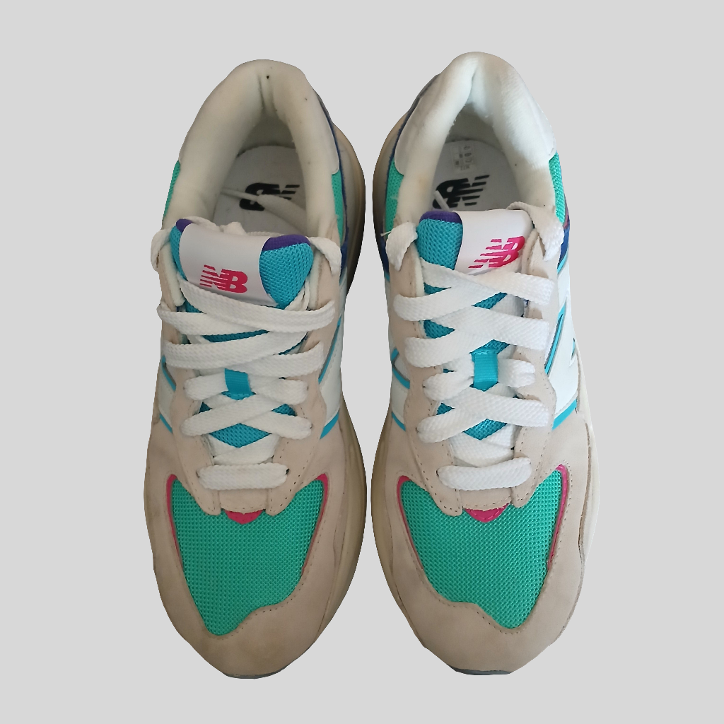 New Balance 57/40 Astral Glow Size 6/7