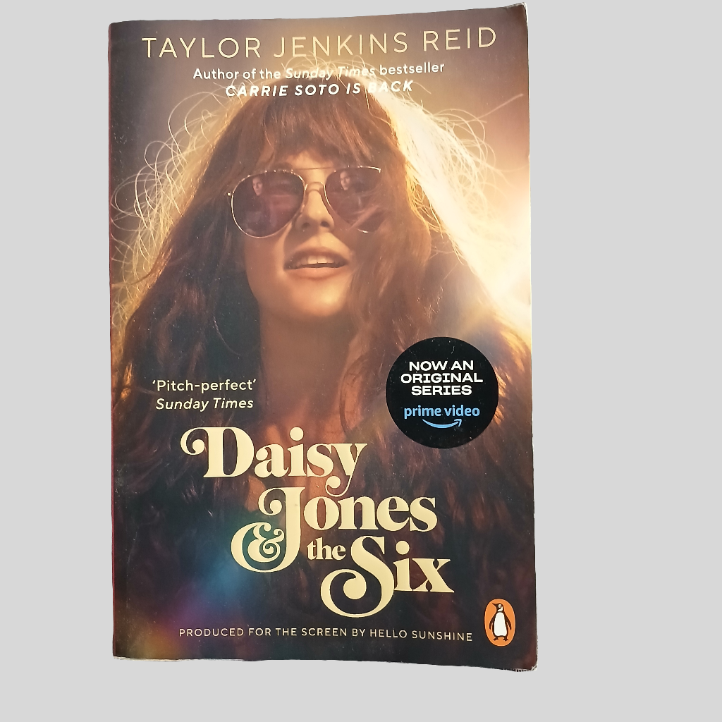 Daisy Jones the Six by Taylor Jenkins Reid