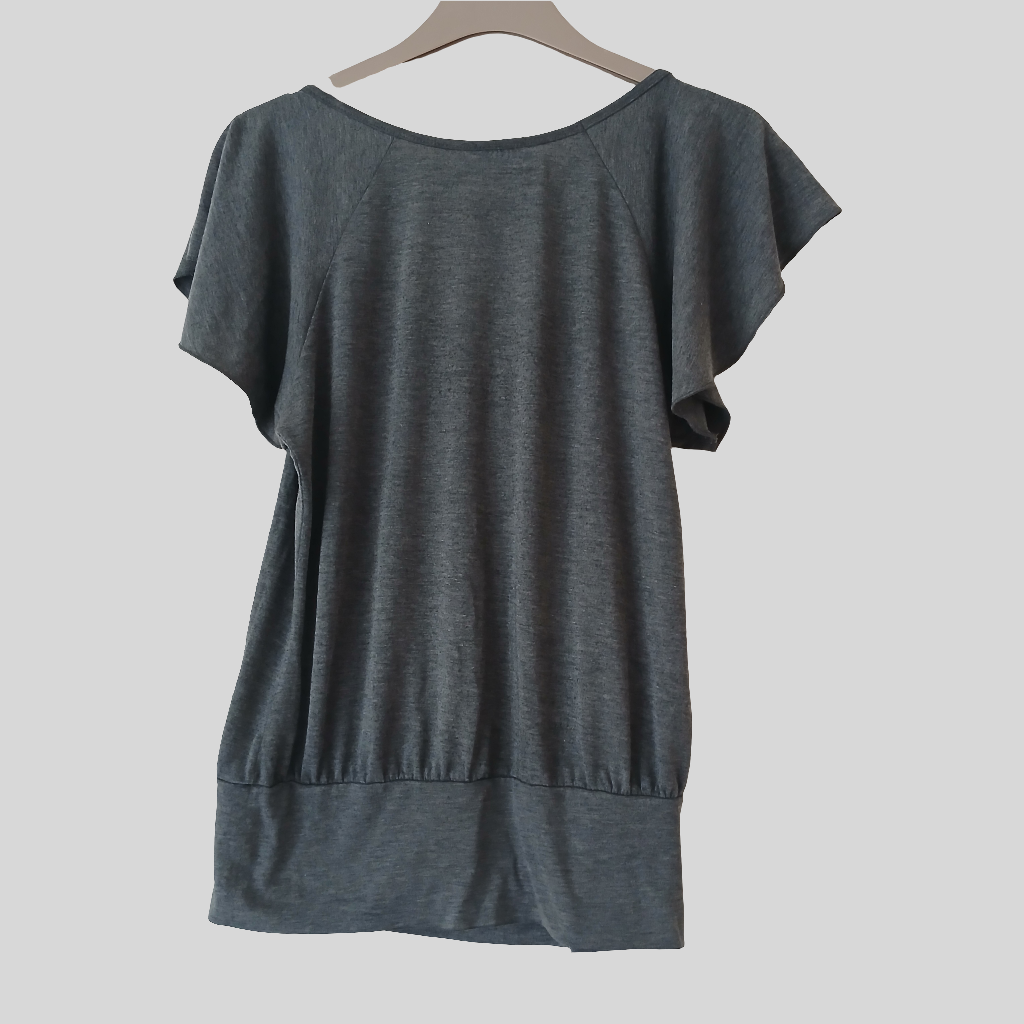 Parisina Moda Grey T-Shirt Approx Size M