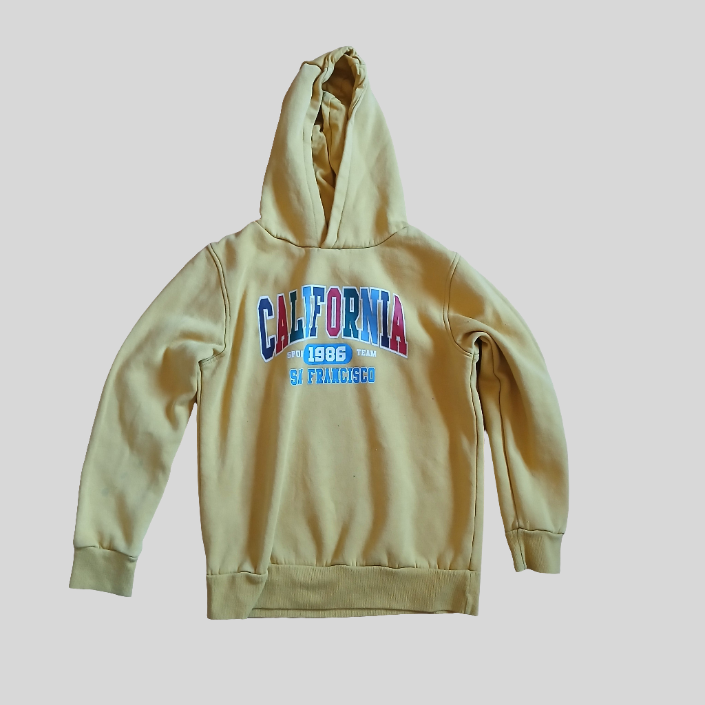 Dunnes Yellow California Jumper Age 10-11