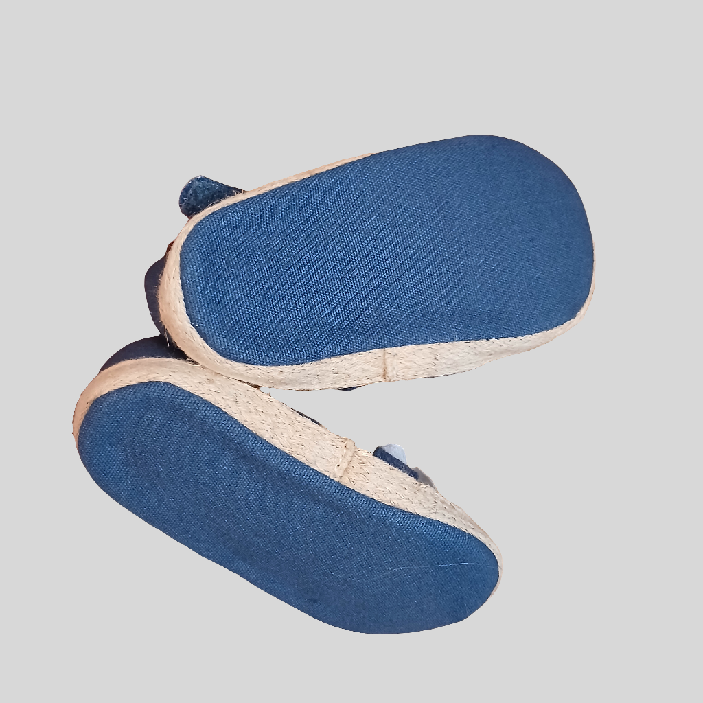 Laura Ashley Baby Sandals Size 4