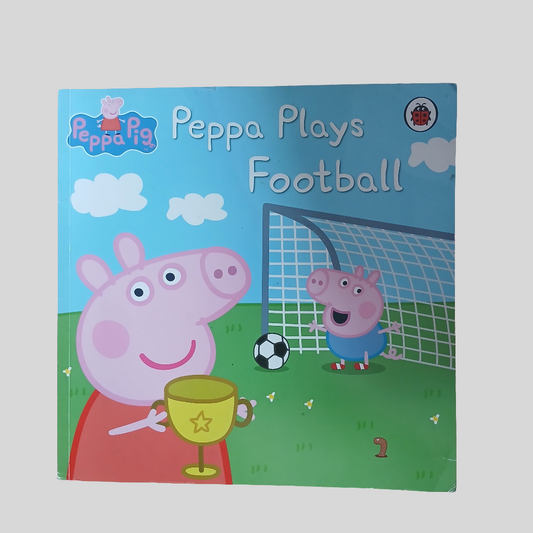 Peppa Pig: Peppa Plays Football