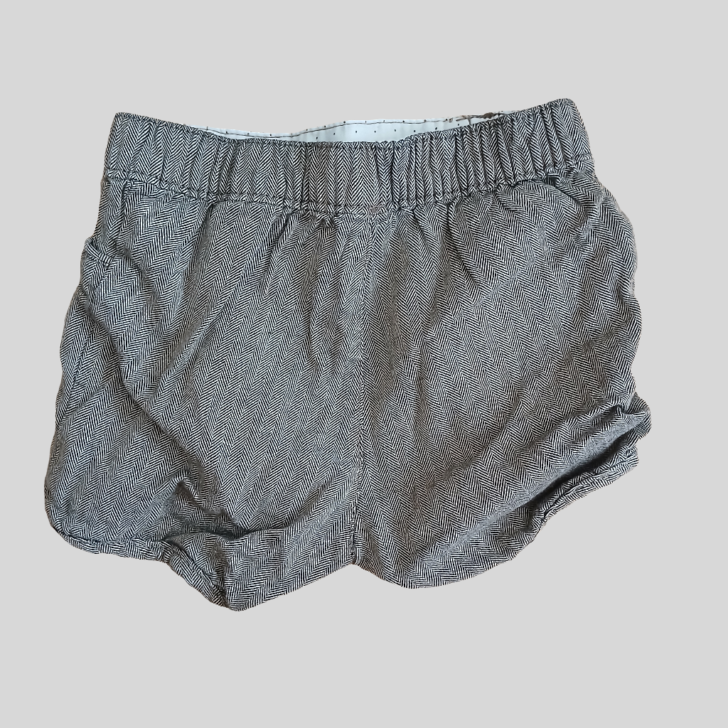H&M Shorts Age 12-18 months
