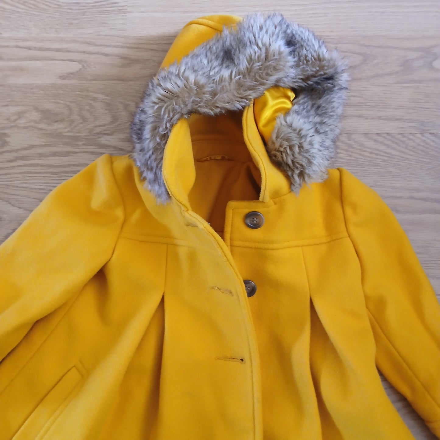 Dunnes Yellow Coat Age 2-3