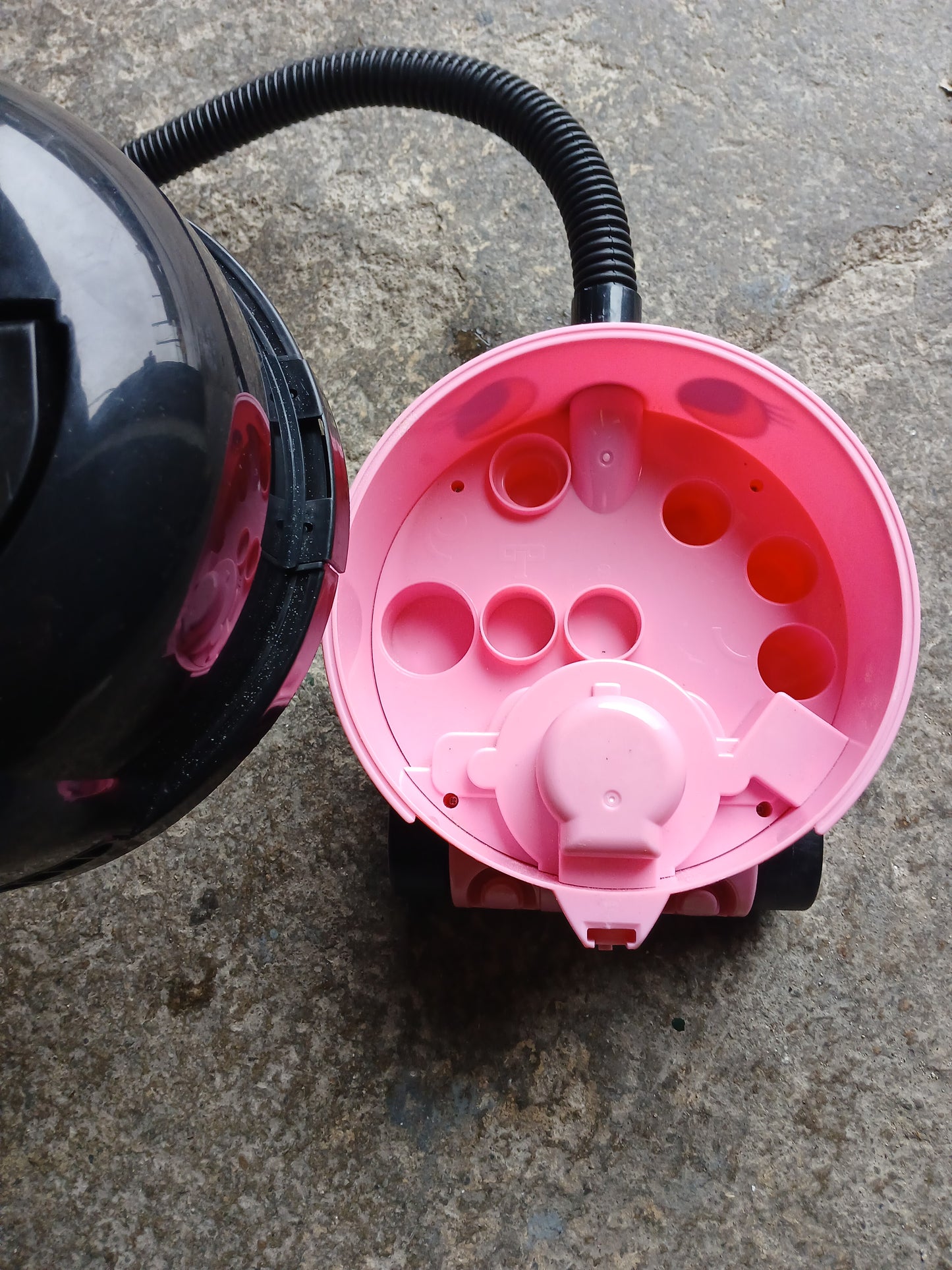Pink Hetty Hoover Toy Vacuum Cleaner