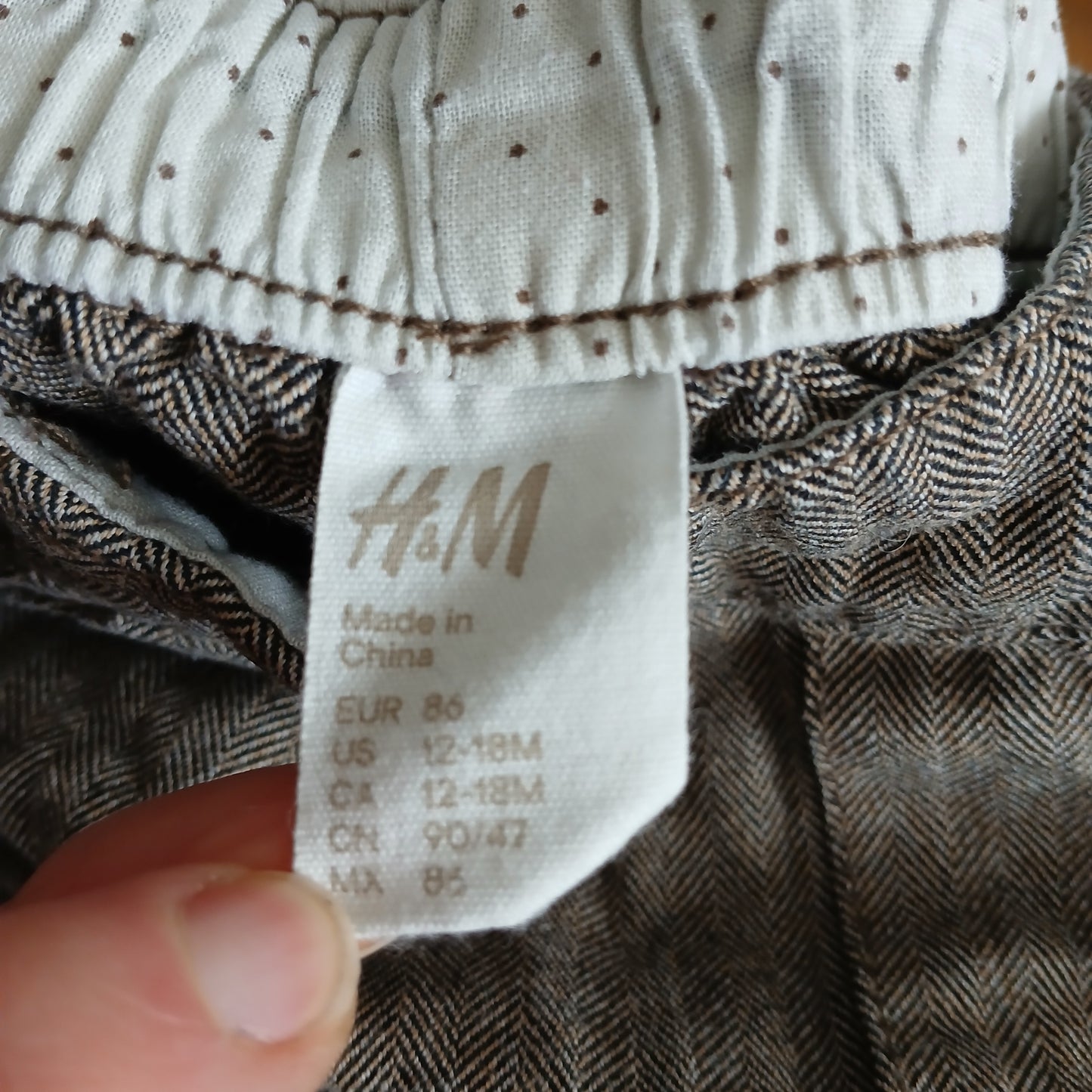 H&M Shorts Age 12-18 months