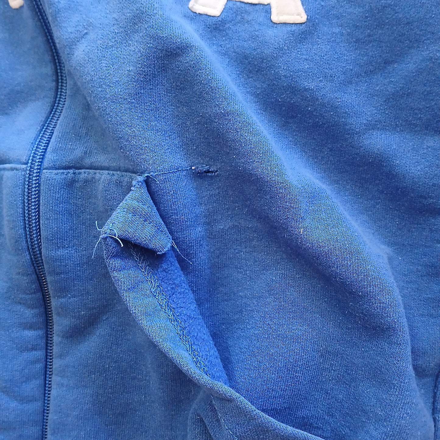 Blue Italia Hoodie Approx Age 9-10