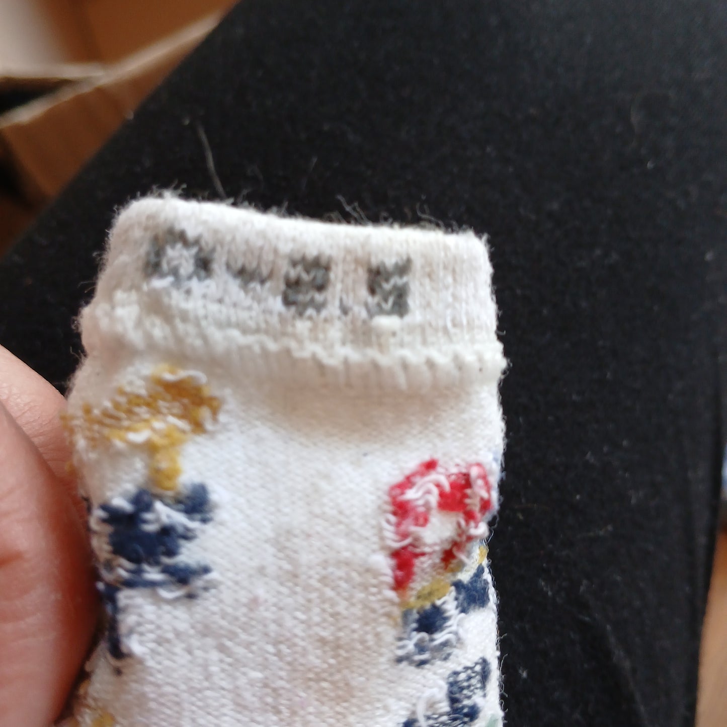 18 Pairs of Baby Socks Size 0-2.5