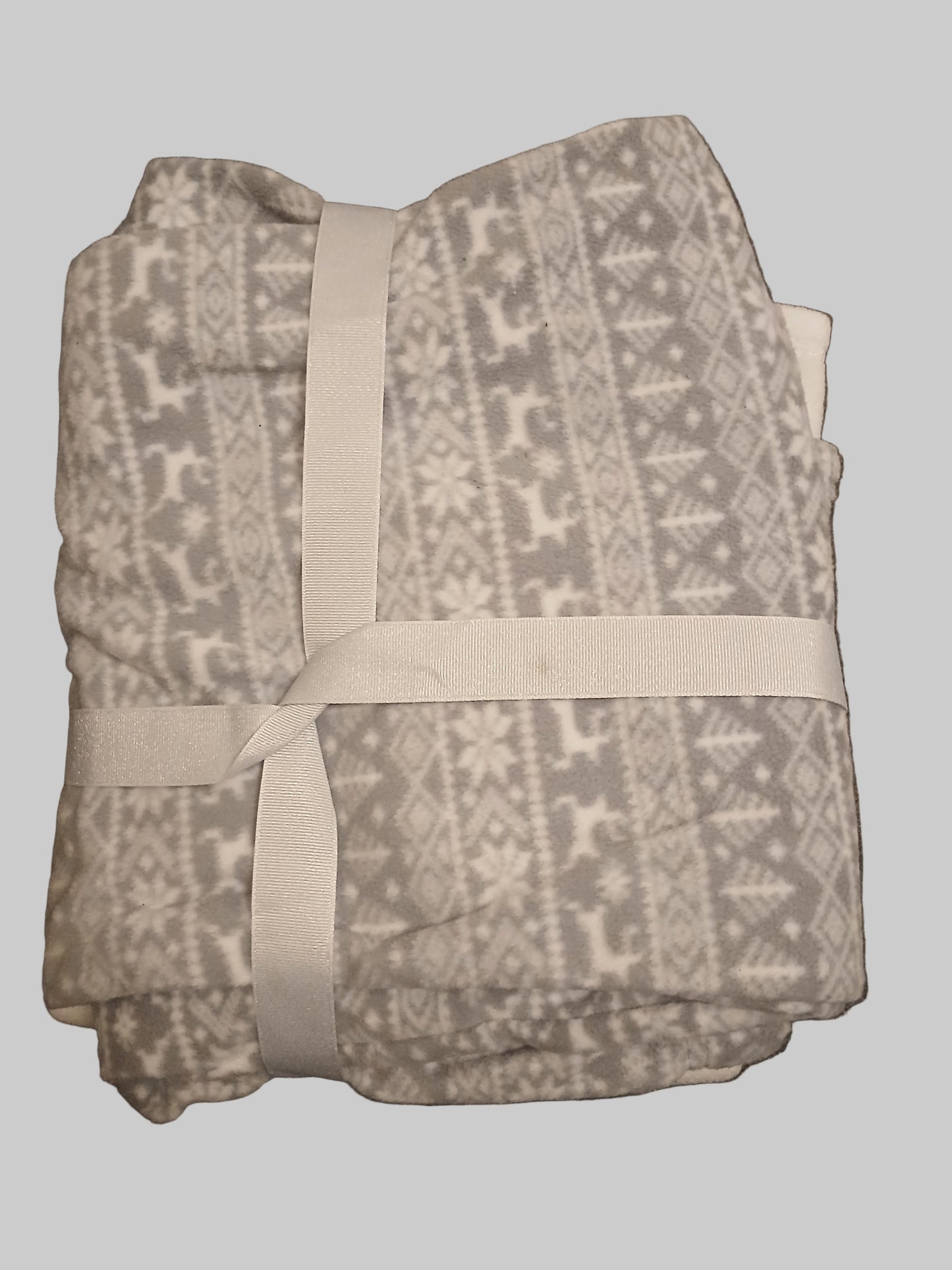 Sfera Fleece Reindeer Pyjamas Lounge Set Size L - Brand New