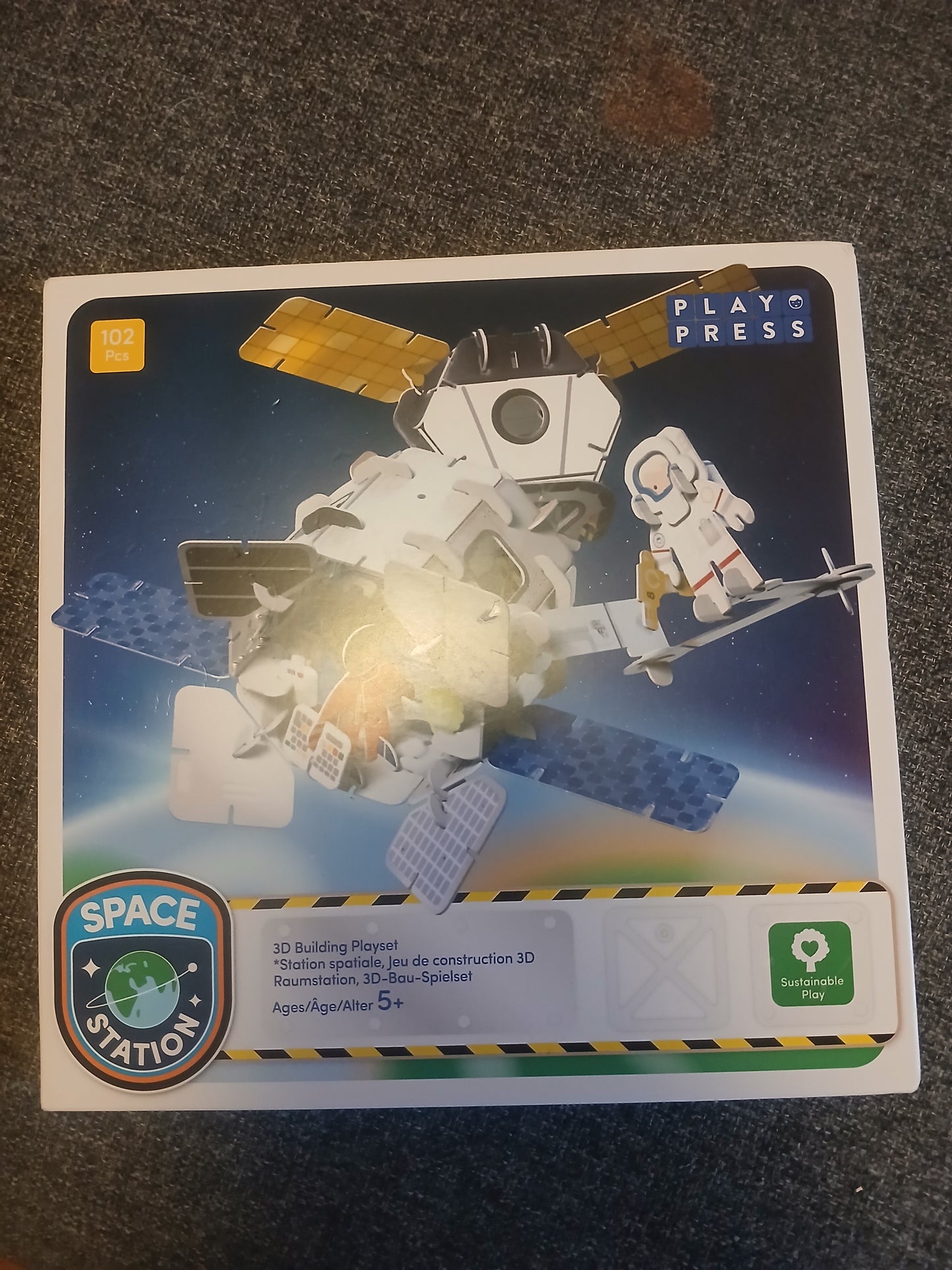 New PlayPress Space Station 3D Building Playset