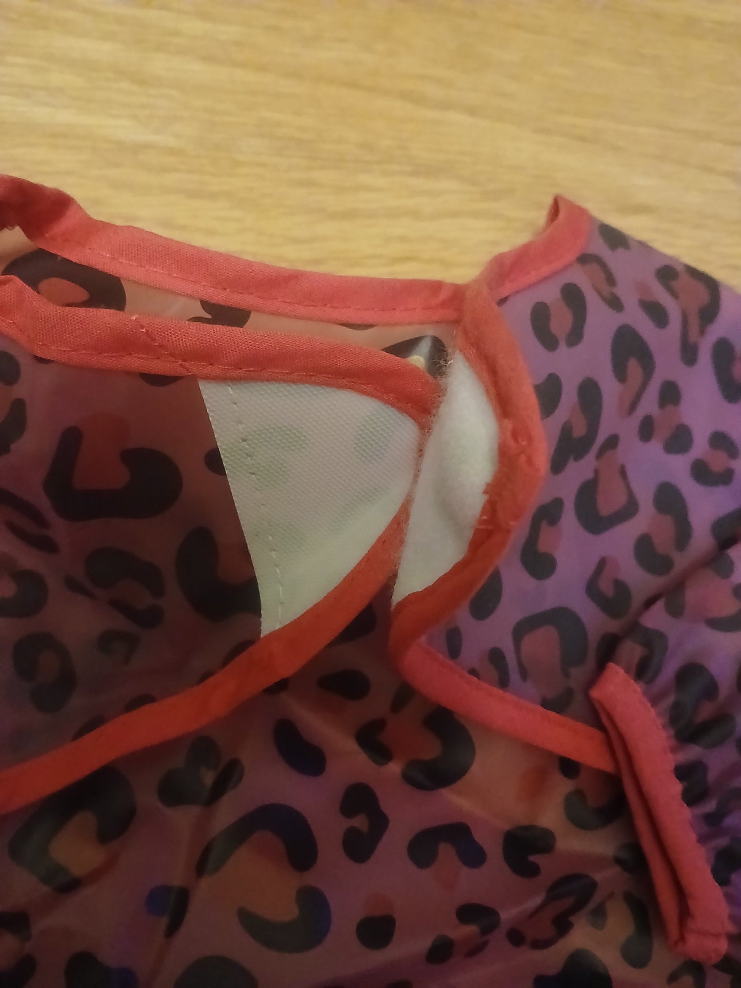 New Dunnes Toddler Messy Play Apron