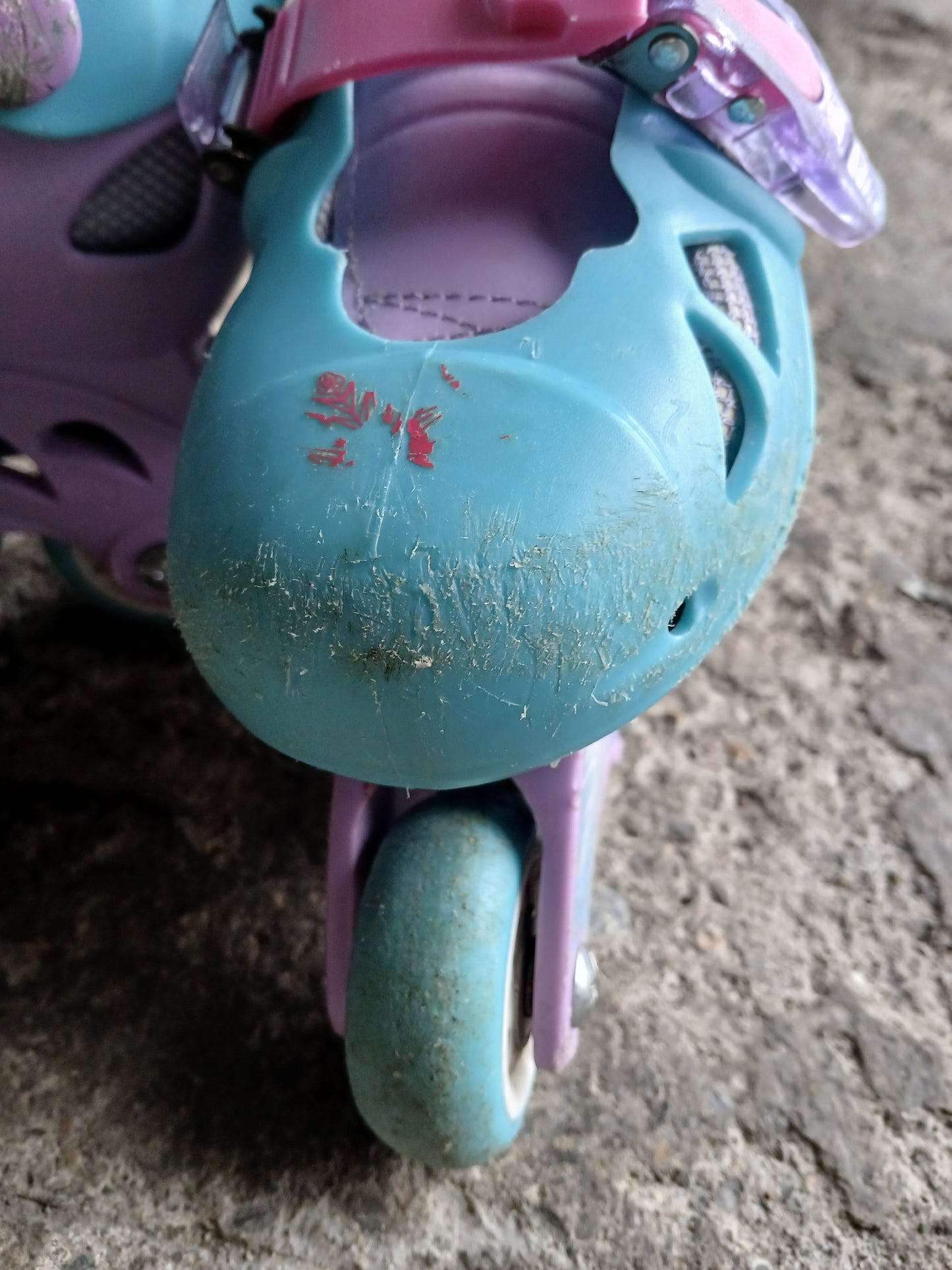 Frozen Roller Blades Inline Skates Size 30-33