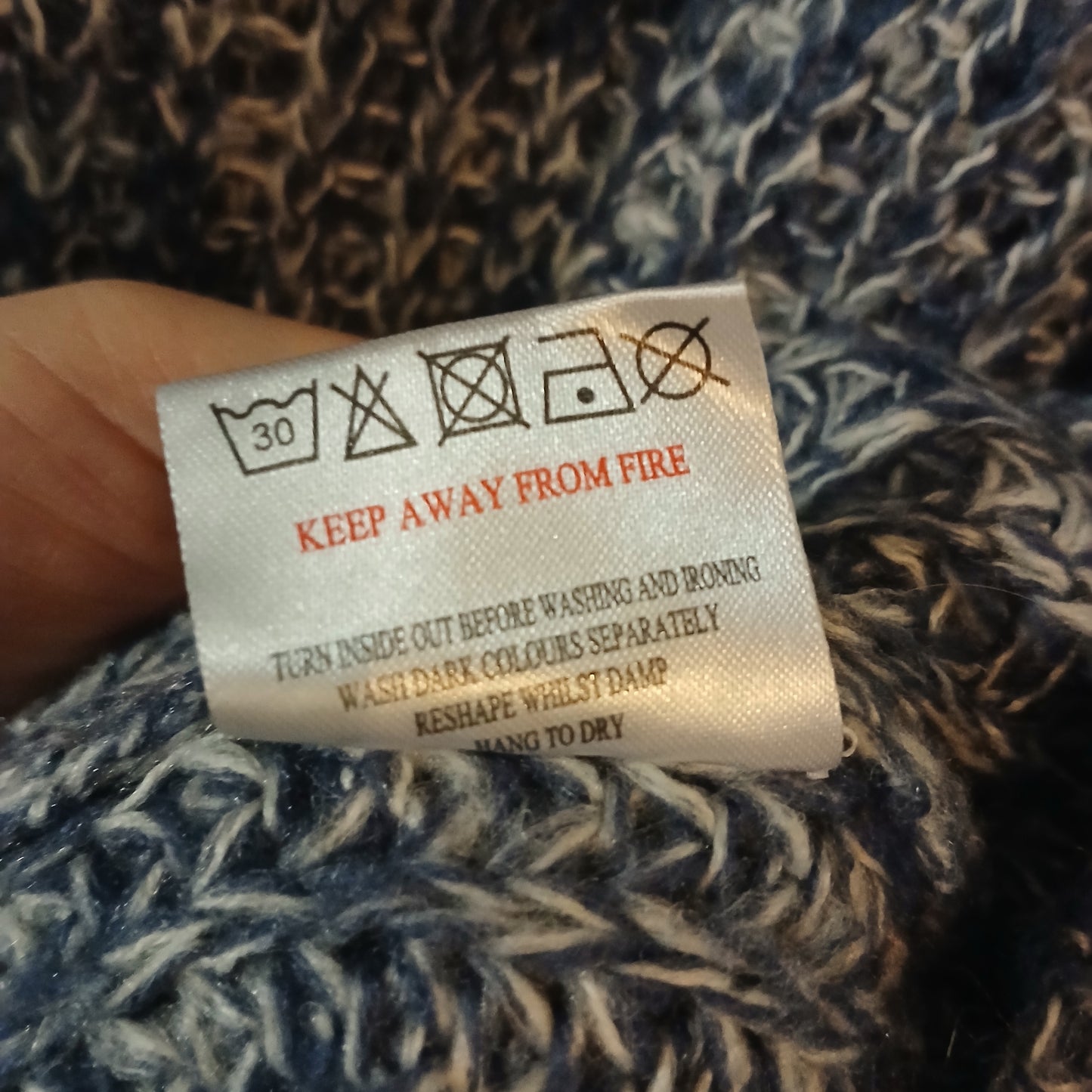 Onfire Jumper Size 10