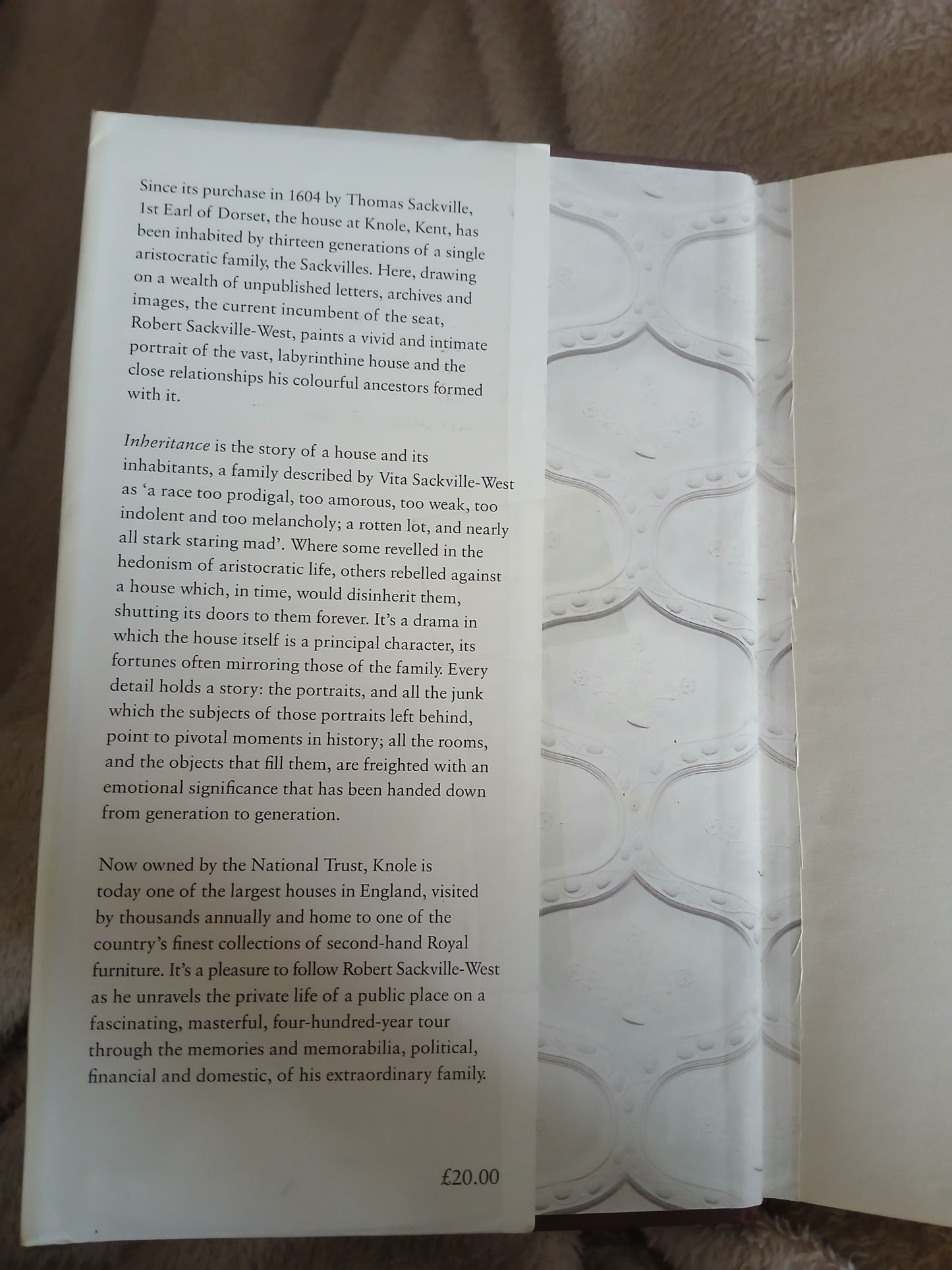 Inheritance: The Story of Knole & the Sackvilles by Robert Sackville-West