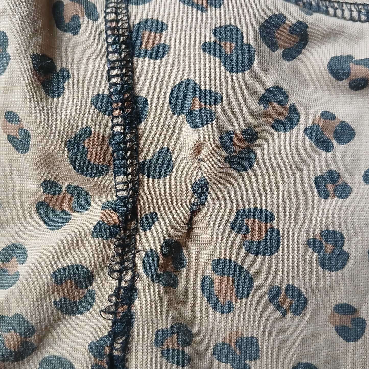 H&M Leopard Print Leggings Age 6-8