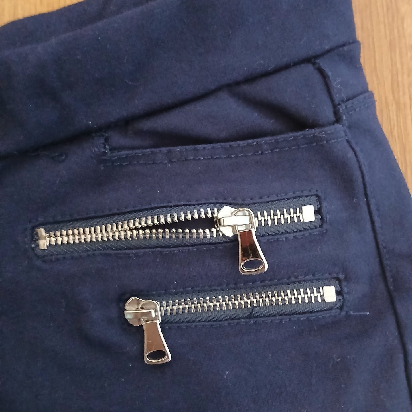 Gold SK Navy Elasticated Jeggings Trousers approximately Size 10-12