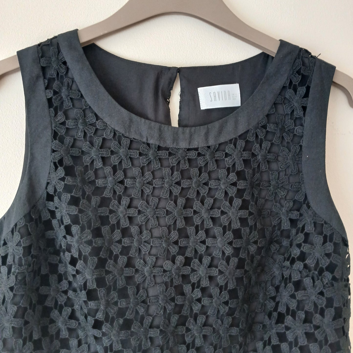 Savida Black Top Size 12