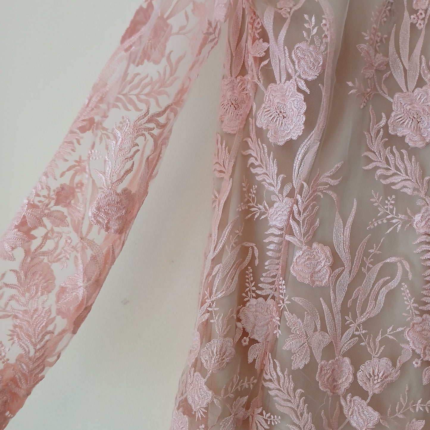 Brand New I Saw It First Pink Sheer Lace Co-Ord Two Piece Suit Size 10