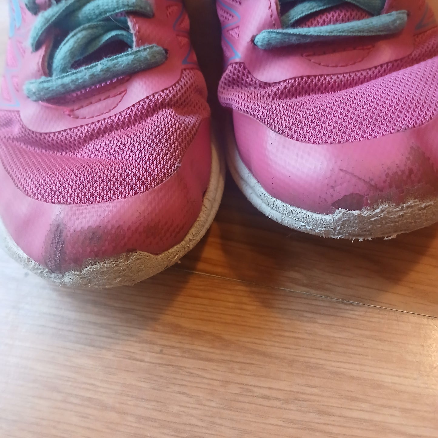 Skechers Pink Runners Trainers Size UK 12 EU 30